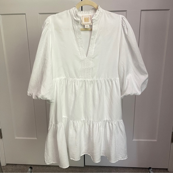Emily McCarthy Frankie V Neck Puff Sleeve White Dress - Picture 2 of 5